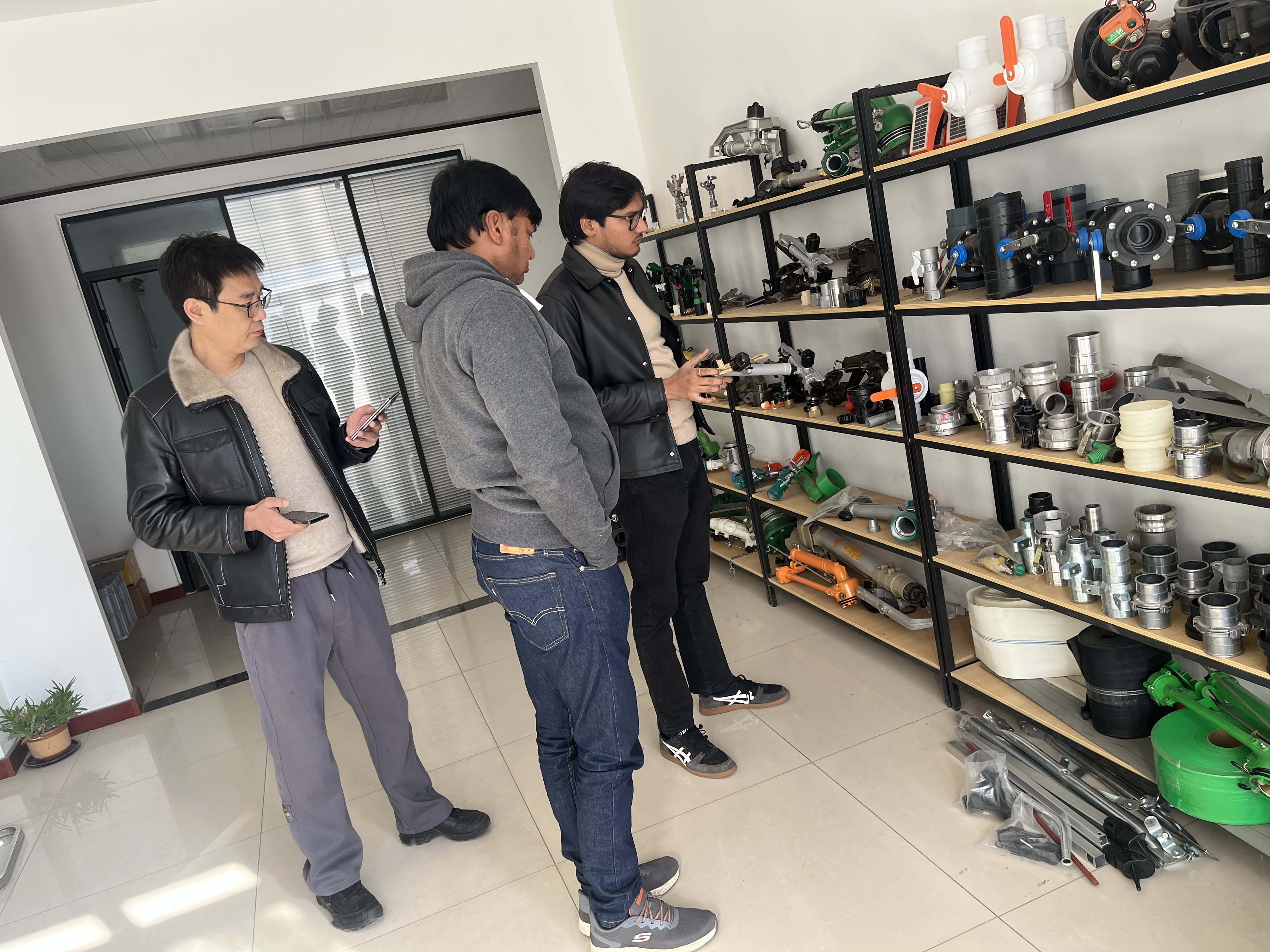 吴忠NS40 涡轮喷枪获客户青睐 洽谈批量合作